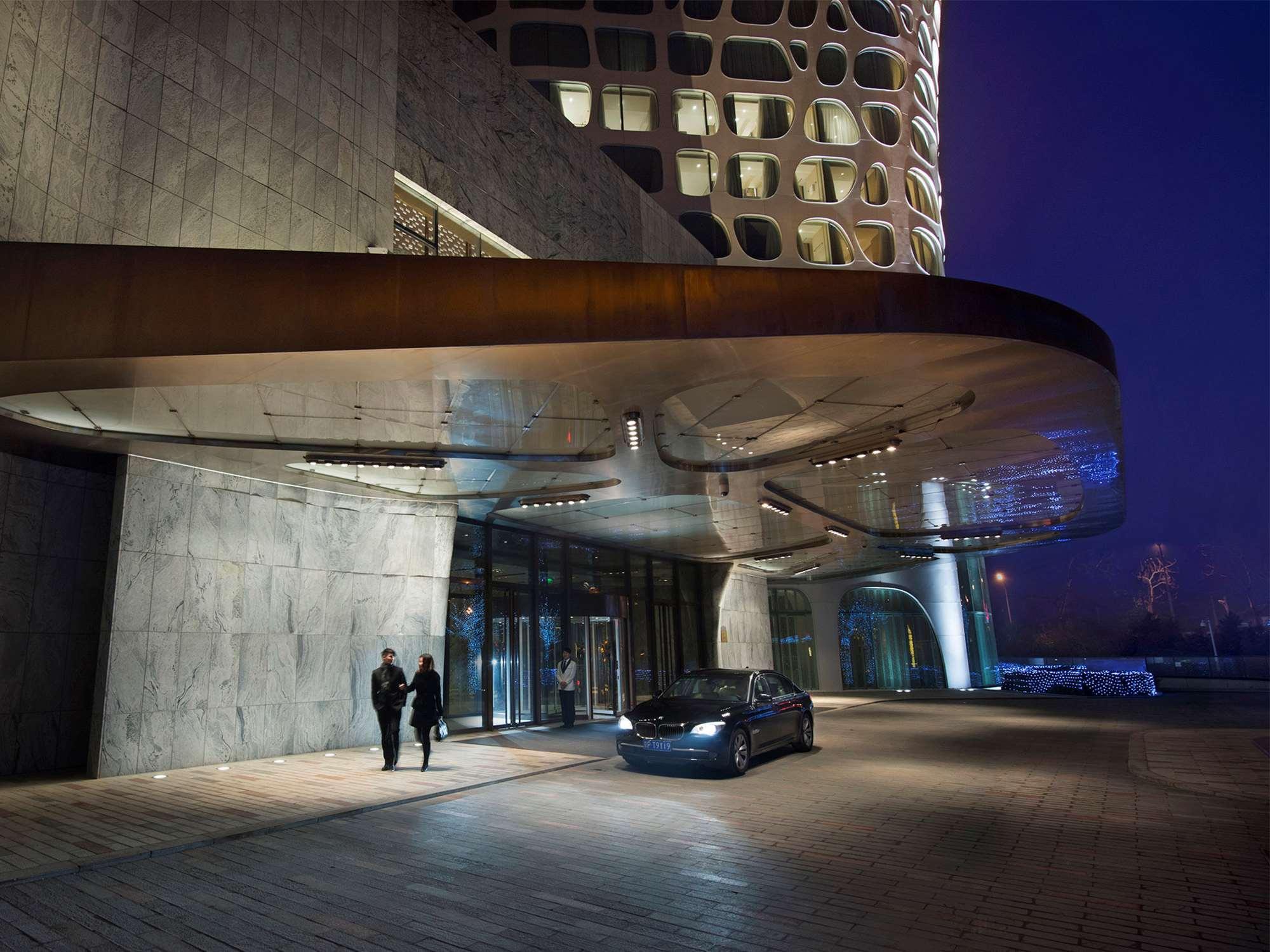 Hotel Conrad Beijing By Hilton Extérieur photo