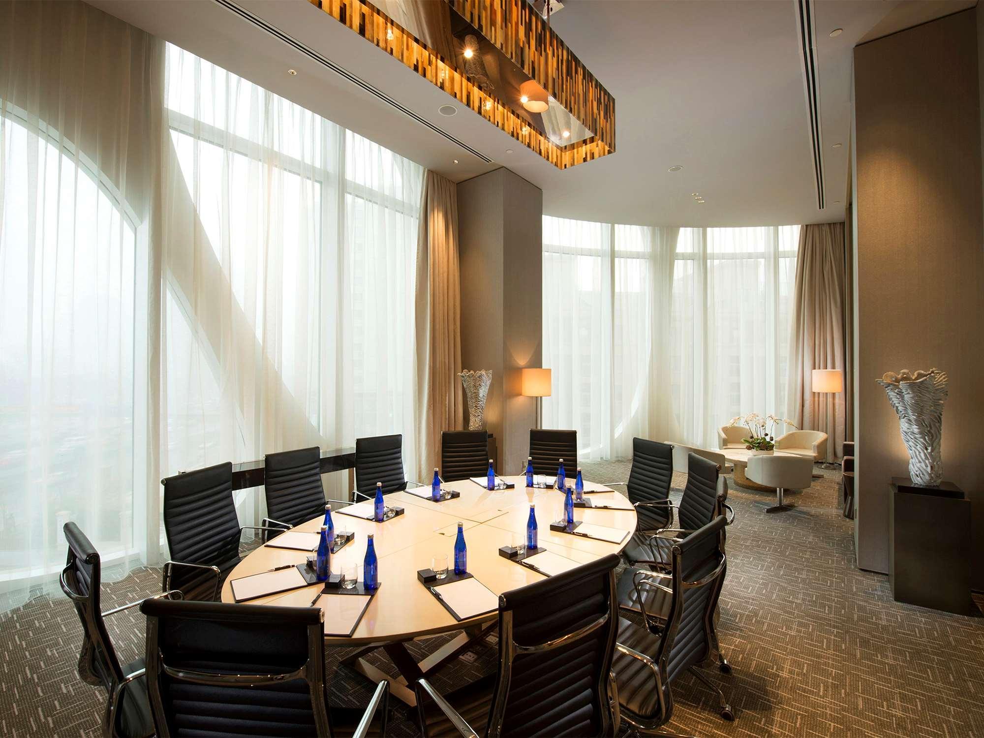 Hotel Conrad Beijing By Hilton Extérieur photo